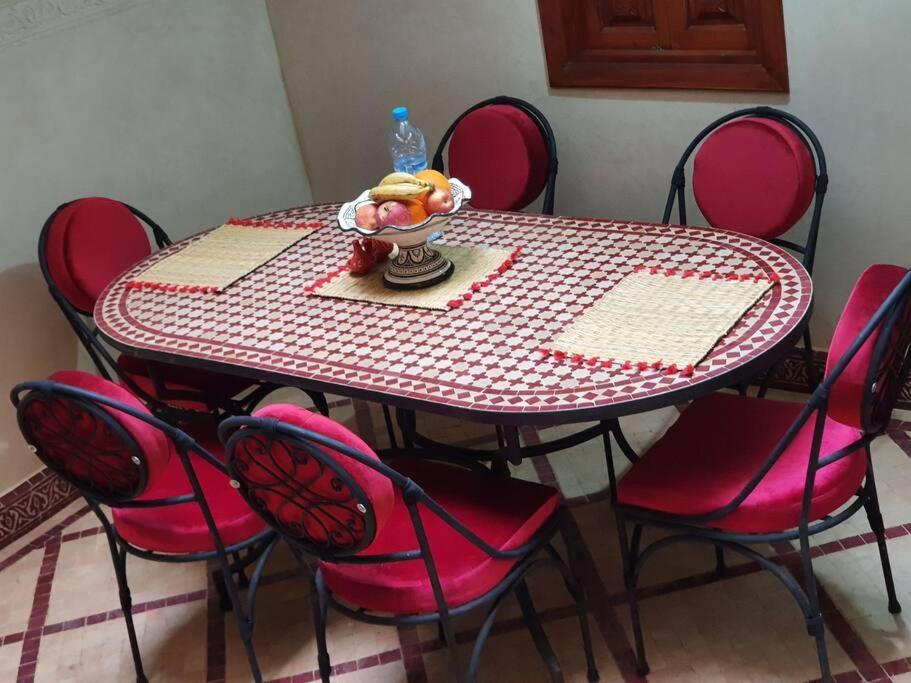 Charmant Riad Au Coeur De Marrakech Marrakesh Esterno foto